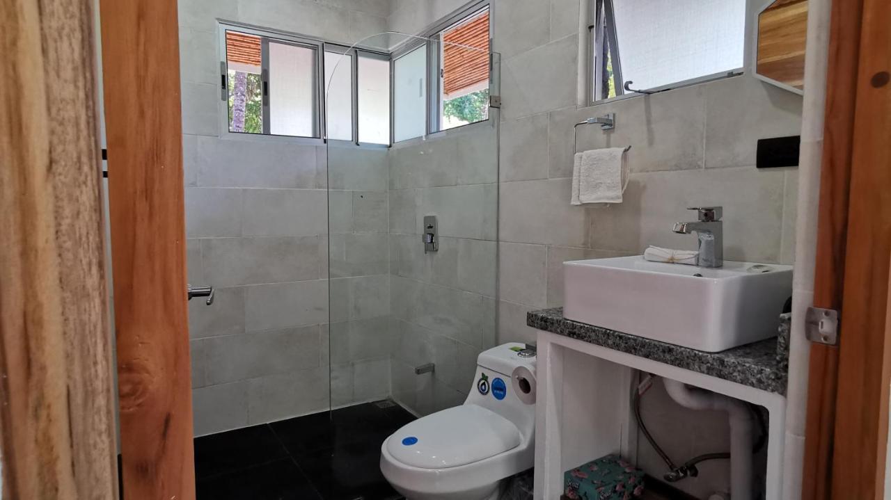 Armadillo Eco Bungalows Playa Santa Teresa  Esterno foto