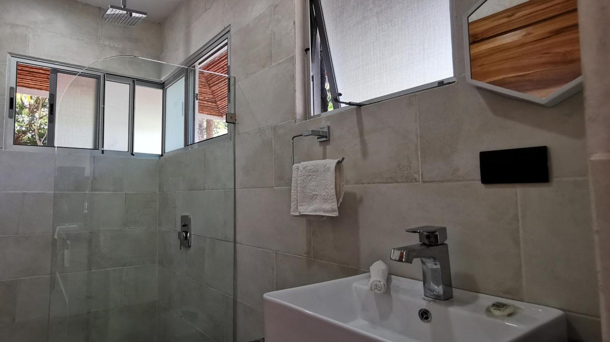 Armadillo Eco Bungalows Playa Santa Teresa  Camera foto